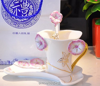 创意杯子:立体浮雕效果 展现艺术魅力3
