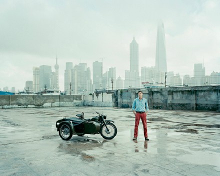 摄影师Aurelien Chauvaud:记录在上海骑三轮摩托车的骑士-3