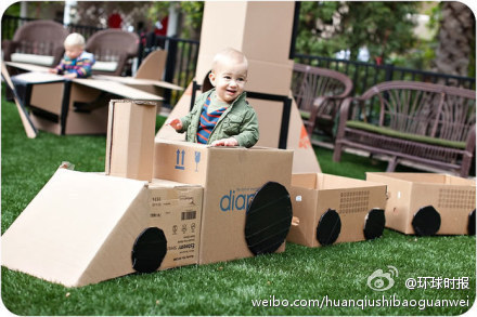 纸箱创意 旧物巧利用给孩子带来欢乐