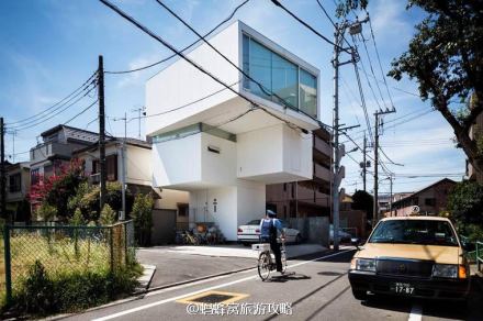 法国摄影师Jérémie Souteyrat:镜头下东京街头形状怪异住宅