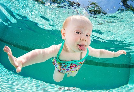 摄影师Seth Casteel给小朋友拍摄可爱的水下照片-3