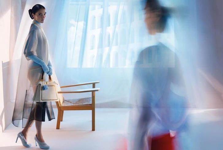 意大利奢侈品品牌FENDI（芬迪）2021年春夏系列广告大片惊艳亮相-2